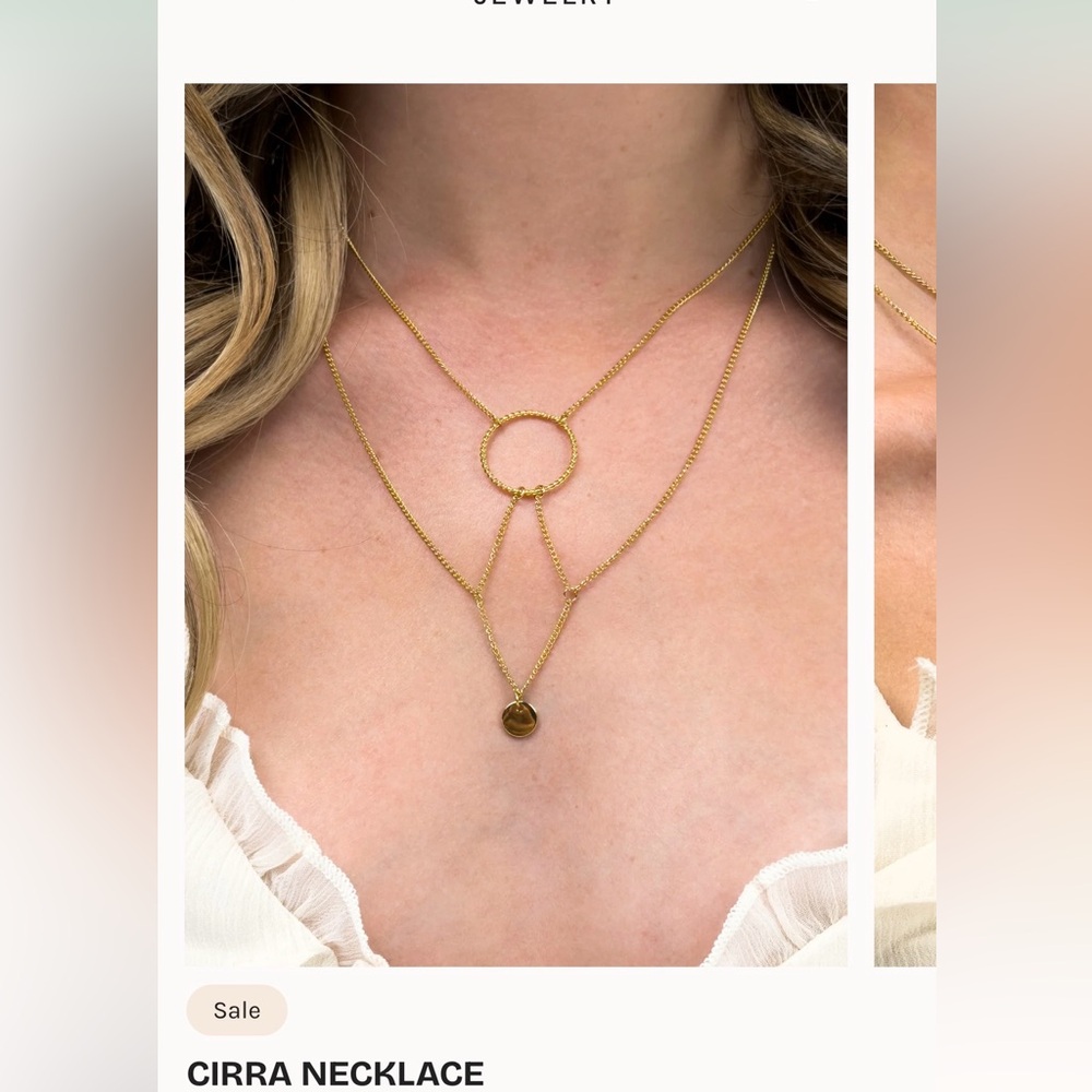 OSHENA Elegant Gold Layered Necklace